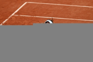 Muguruza comemora o t&iacute;tulo in&eacute;dito em Roland Garros, em 4 de junho, em Paris
