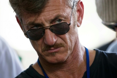 (Arquivo) O ator Sean Penn, em Mirebalais, Haiti, no dia 23 de fevereiro de 2015