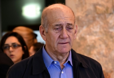 Ehud Olmert chega &agrave; Suprema Corte