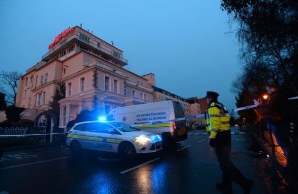 Hotel em Dublin, onde ocorreu o tiroteio reivindicado pelo IRA Continuidade