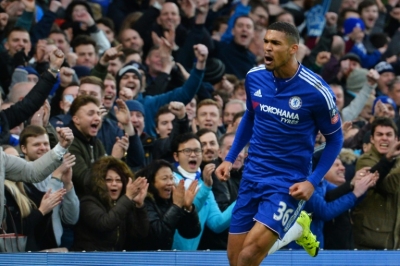 Ruben Loftus-Cheek, do Chelsea, comemora gol durante partida contra o Scunthorpe United, em Londres, no dia 10 de janeiro de 2016