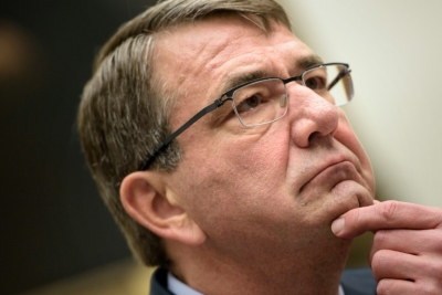 (Arquivo) O secret&aacute;rio de Defesa dos Estados Unidos, Ashton Carter, usou seu e-mail pessoal para trabalhar em assuntos oficiais no in&iacute;cio de sua gest&atilde;o