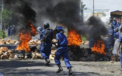 (Arquivo) O Burundi enfrenta uma espiral de viol&ecirc;ncia desde abril, quando o presidente Pierre Nkurunziza anunciou sua inten&ccedil;&atilde;o de disputar um terceiro mandato