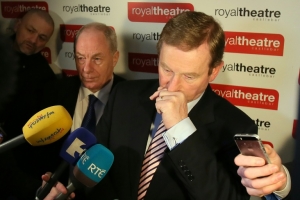 (27 fev) O premier da Irlanda, Enda Kenny