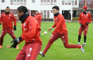 Jogadores do Bayern de Munique participam de treino, em Munique, no dia 3 de fevereiro de 2016