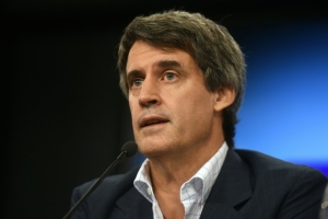 O ministro argentino da Fazenda, Alfonso Prat-Gay, em Buenos Aires, no dia 16 de dezembro de 2015