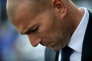 O t&eacute;cnico do Real Madrid e ex-craque Zinedine Zidane