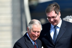 O primeiro-ministro s&eacute;rvio, Aleksandar Vucic, chamou o Tribunal Penal Internacional para a ex-Iugosl&aacute;via de "tribunal pol&iacute;tico" que fracassou na reconcilia&ccedil;&atilde;o dos povos da ex-Iugosl&aacute;via, no dia seguinte &agrave; absolvi&ccedil;&atilde;o do l&iacute;der ultranacionalista s&eacute;rvio Vojislav Seselj.