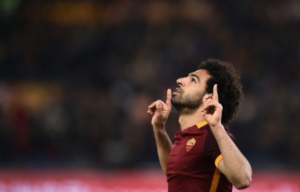 O eg&iacute;pcio Mohamed Salah, da Roma, durante partida contra a Fiorentina, em 4 de mar&ccedil;o de 2016