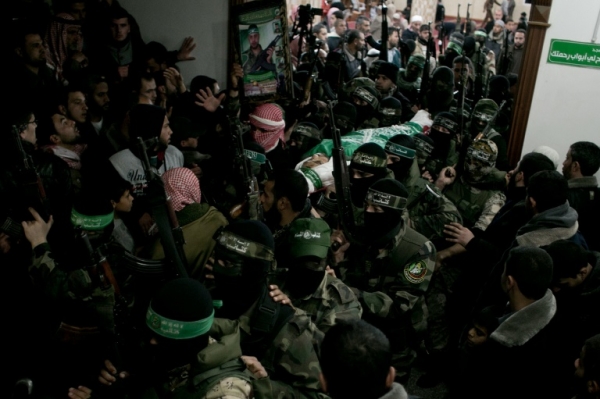 Funeral do membro do Hamas, Maruan Maarouf, em Khan Yunis, Faixa de Gaza, no dia 9 de fevereiro de 2016