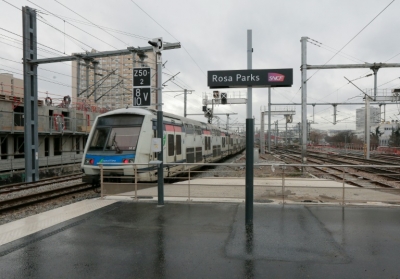 A esta&ccedil;&atilde;o de trem Rosa Parks, no nordeste de Paris, no dia 11 de dezembro de 2015