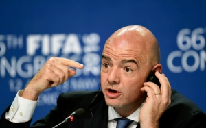 Infantino responde a perguntas durante uma entrevista coletiva, em 5 de junho, na Cidade do M&eacute;xico