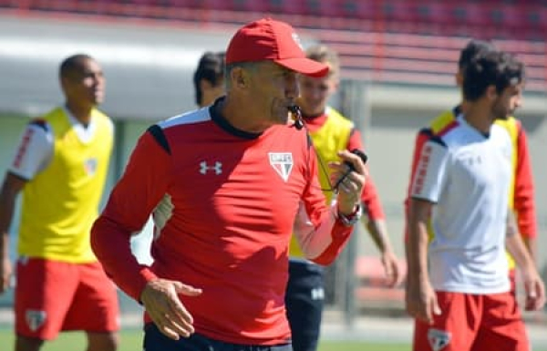 Gr&ecirc;mio x S&atilde;o Paulo: saiba prov&aacute;veis times, desfalques, onde ver e palpites