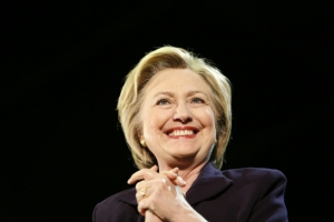 A pr&eacute;-candidata democrata Hillary Clinton, em Blackwood, Nova Jersey, no dia 11 de maio de 2016