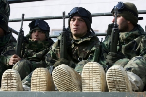 (Arquvo) Soldados turcos voltam de uma opera&ccedil;&atilde;o no Iraque em 29 de fevereiro de 2008