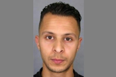 Salah Abdeslam foi extraditado por via &aacute;rea sob escolta da Unidade de Elite da Pol&iacute;cia Francesa (GIGN), segundo fontes ligadas ao caso