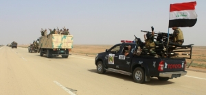 For&ccedil;as iraquianas a caminho da cidade de Rutba, no dia 16 de maio de 2016