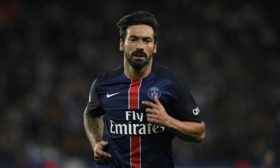 (2015) O atacante argentino Ezequiel Lavezzi