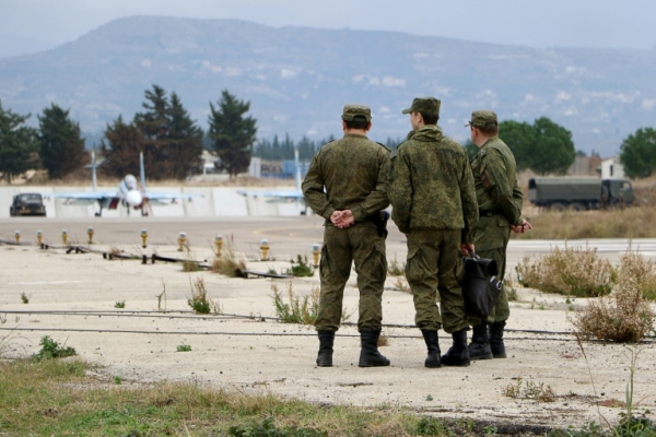 Militares americanos s&atilde;o vistos na base militar de Latakia, S&iacute;ria, no dia 16 de dezembro de 2015