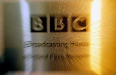 Um total de 100 milh&otilde;es de usu&aacute;rios visitam mensalmente os sites da BBC