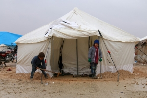 (12 fev) Acampamento de refugiados no norte da S&iacute;ria