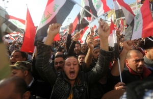 Iraquianos protestam contra presen&ccedil;a de tropas turcas no norte do pa&iacute;s