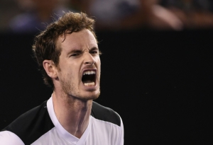 Andy Murray em a&ccedil;&atilde;o durante partida contra David Ferrer, em Melbourne, no dia 27 de janeiro de 2016