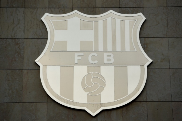 O Barcelona queria utilizar a silhueta do escudo para produtos de papel, roupas e atividades esportivas