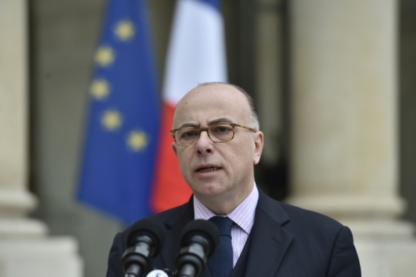 Cazeneuve participa de uma entrevista coletiva no Pal&aacute;cio do Eliseu
