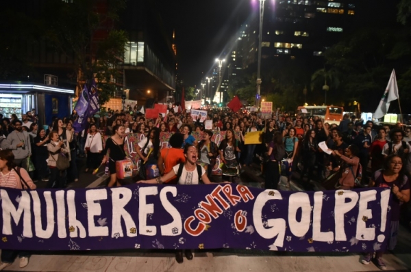 (17 mai) Manifestantes protestam em S&atilde;o Paulo contra o governo interino