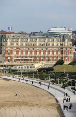 A picture taken on March 22, 2016 shows the Hotel du Palais next to the beach, in Biarritz, southwestern France.