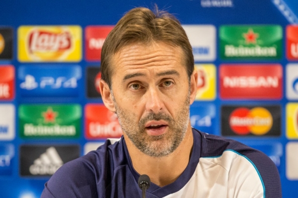 O t&eacute;cnico espanhol Julen Lopetegui participa de coletiva de imprensa, em Haifa, no dia 3 de novembro de 2015