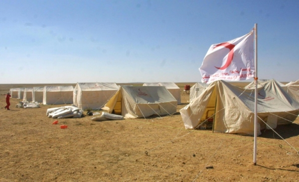 (Arquivo) Imagem de um acampamento de refugiados na cidade s&iacute;ria de Al-Tanaf, registrada em 28 de mar&ccedil;o de 2003