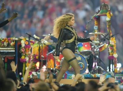 Beyonc&eacute; deu um show no intervalo do Superbowl 50, em 7 de fevereiro, em Santa Clara, na Calif&oacute;rnia