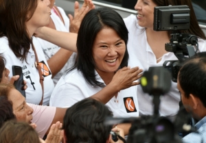 Keiko Fujimori chega a ato de campanha em 9 de fevereiro de 2016 em Lima