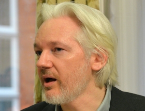 (Arquivo) Julian Assange, em Londres, no dia 18 de agosto de 2014