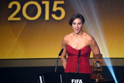 Carli Lloyd durante a cerim&ocirc;nia da Bola de Ouro da Fifa, em Zurique, no dia 11 de janeiro de 2016